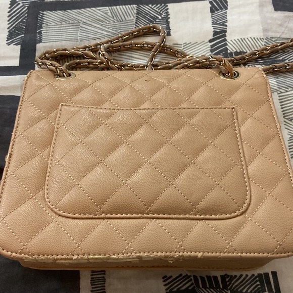 Charles n Keith bag - Picture 4 of 6